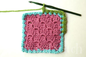 How to crochet moss stitch second row