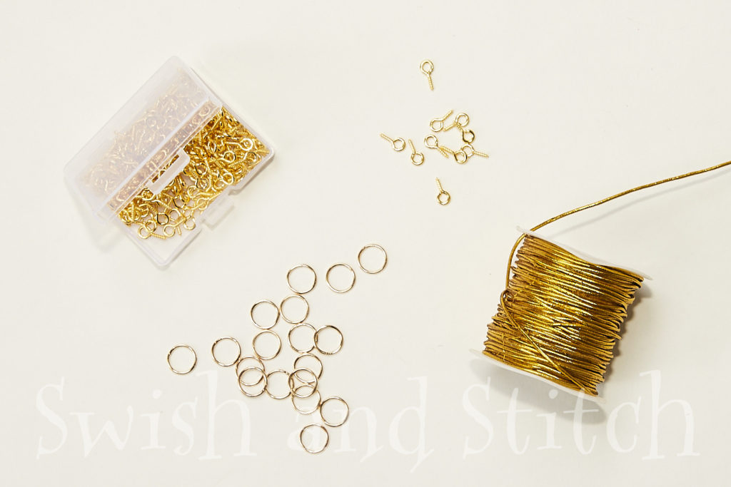 gold jump rings and elastic cord