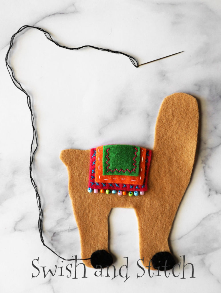 DIY Felt Llama – Craft Box Girls