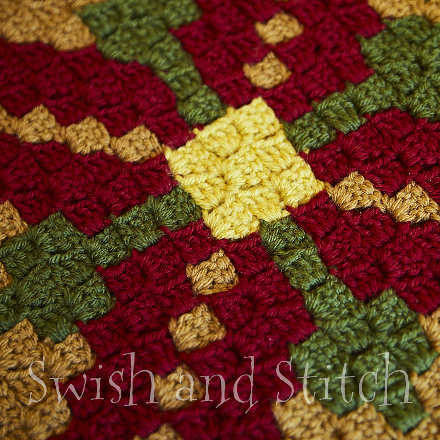 Poinsettia C2C Crochet Table Runner closeup