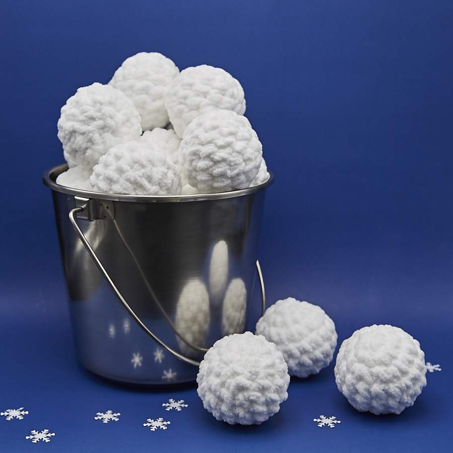 handmade crochet everlasting snowballs - indoor snowball fight